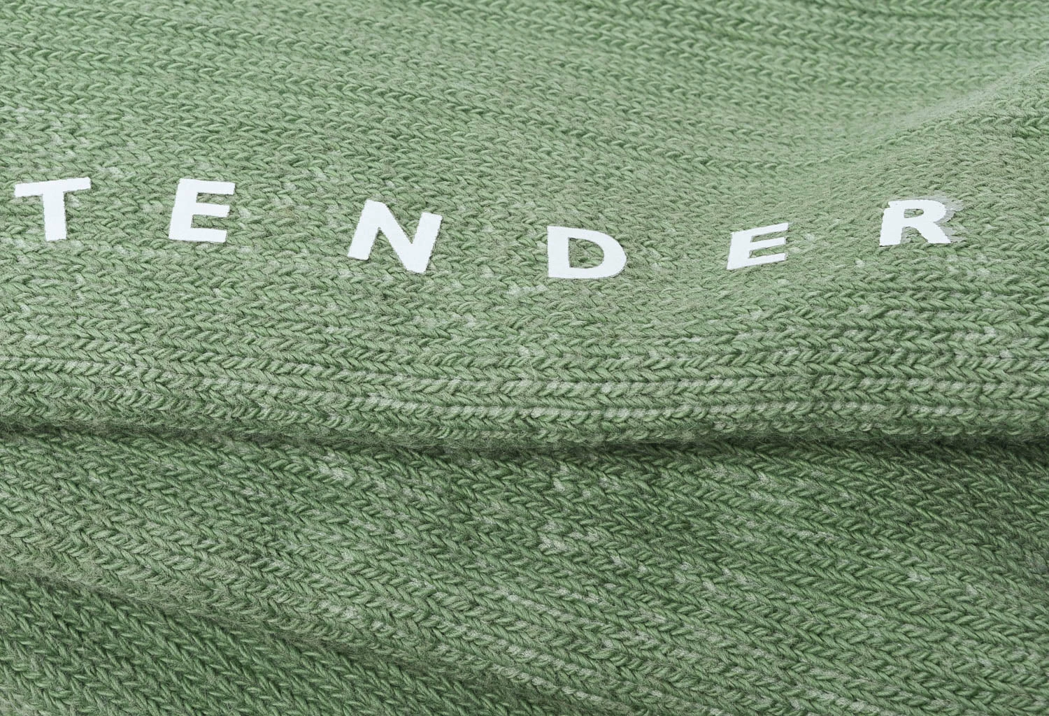 TENDER RIB COTTON SOCKS - COCHINEAL DYED - Image 5