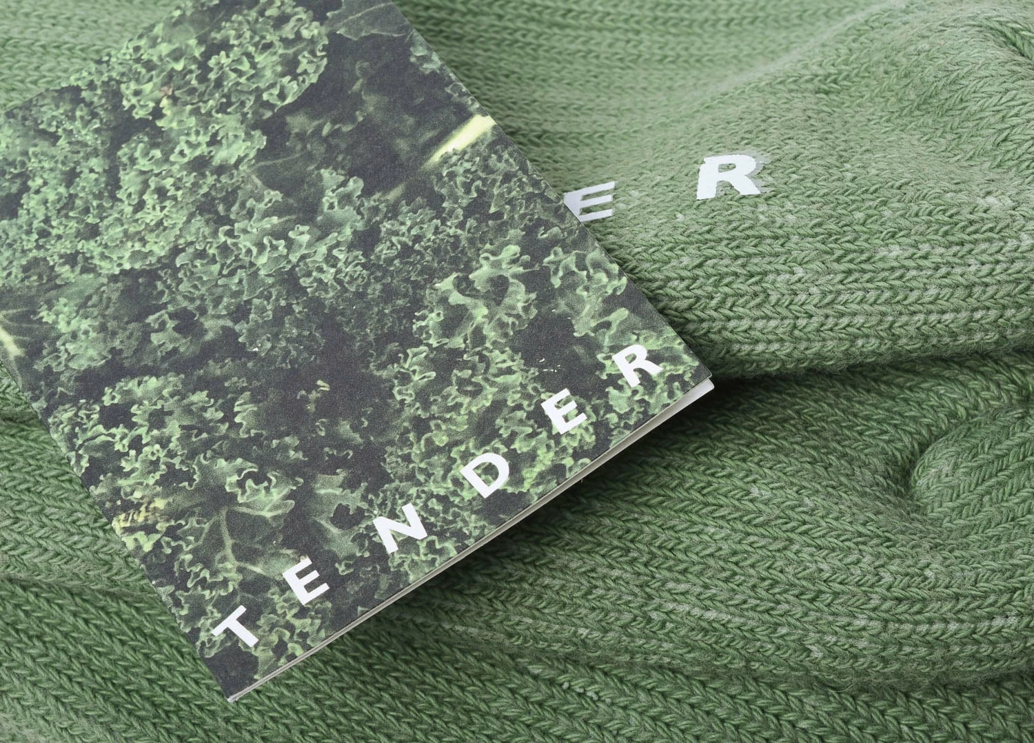 TENDER RIB COTTON SOCKS - COCHINEAL DYED - Image 3