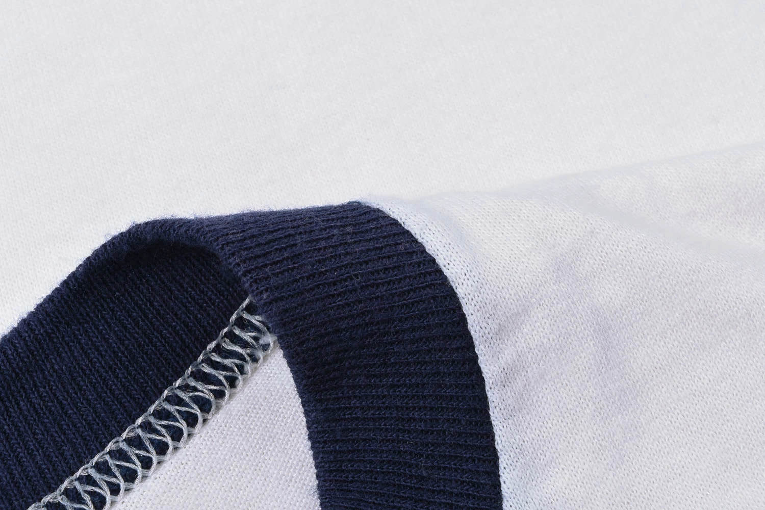 USED VINTAGE US NAVY TEE - WHITE - Image 4